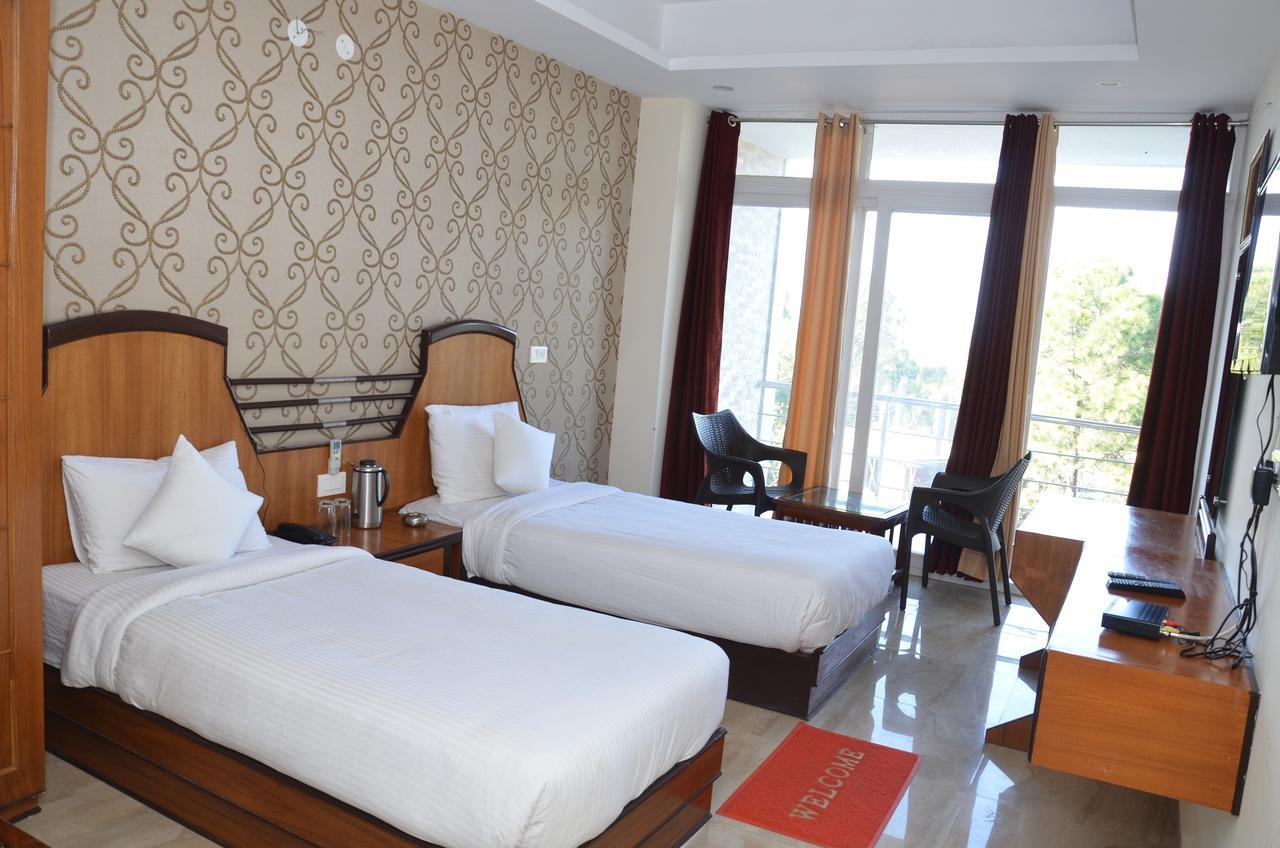 מלון Hamirpur Chopra Residency מראה חיצוני תמונה